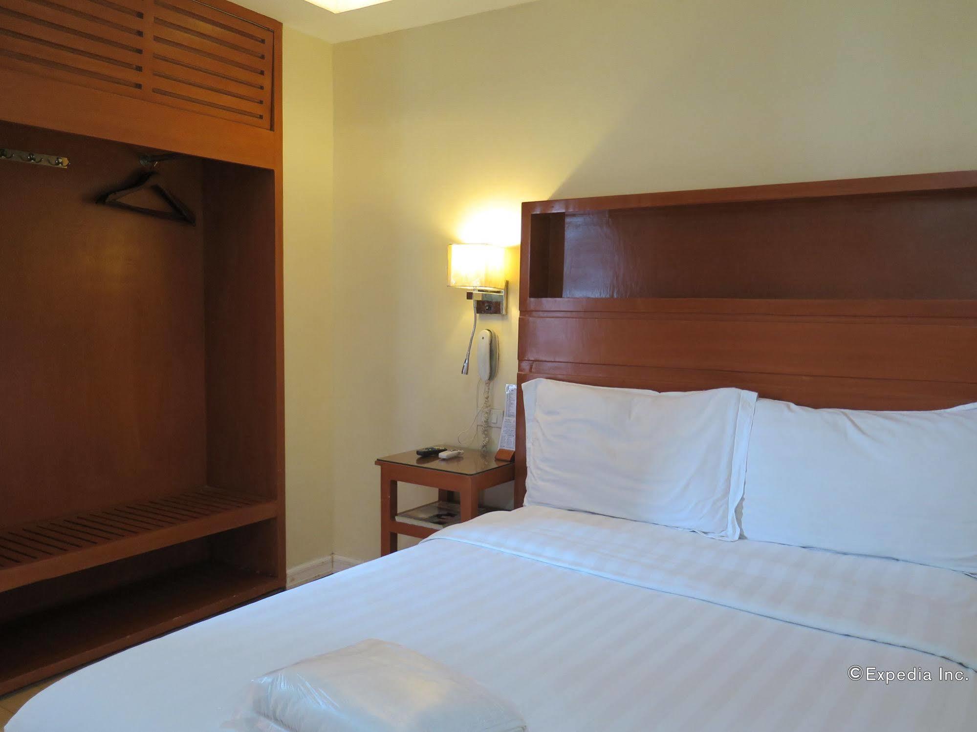 La Gloria Residence Inn Cebu Dış mekan fotoğraf