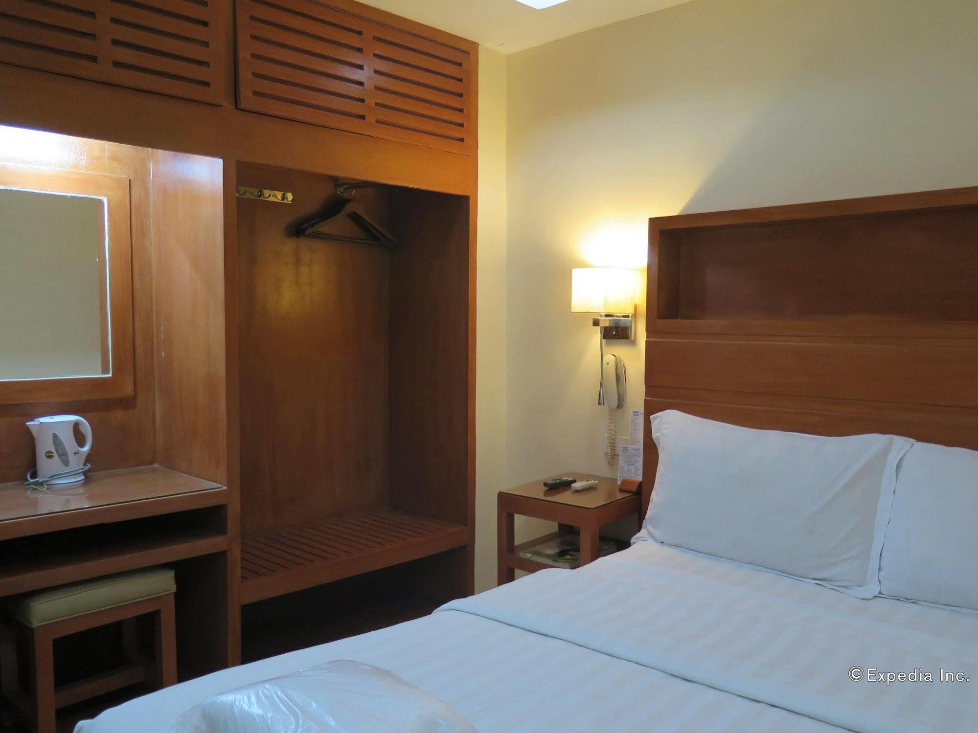 La Gloria Residence Inn Cebu Dış mekan fotoğraf
